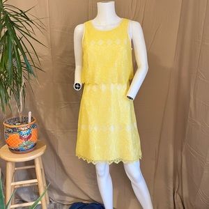 Kenzie yellow lace summer dress size small